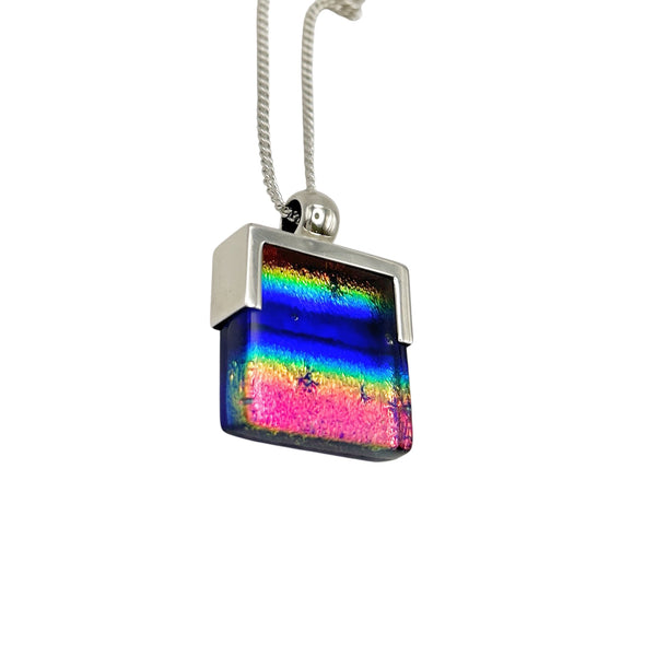 Pendentif en verre dichroïque multicolore éblouissant