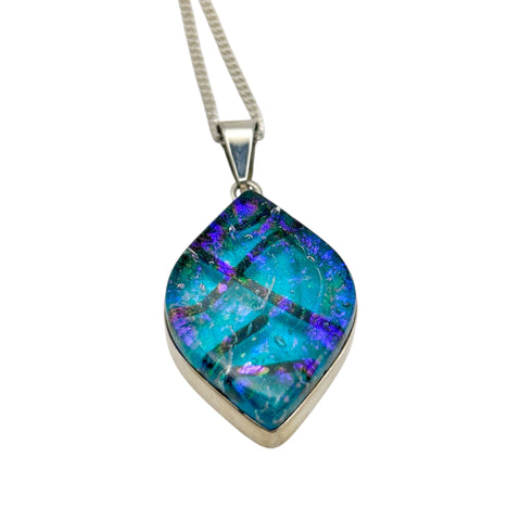 Magnifique pendentif en verre dichroïque bleu et violet