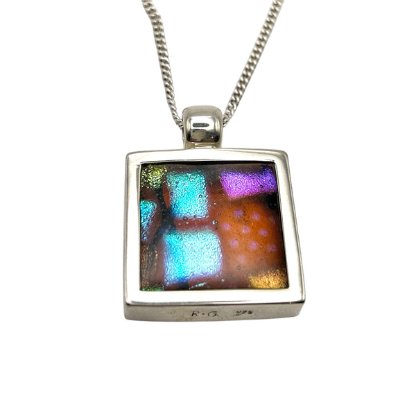 Magnifique pendentif en verre dichroïque multicolore